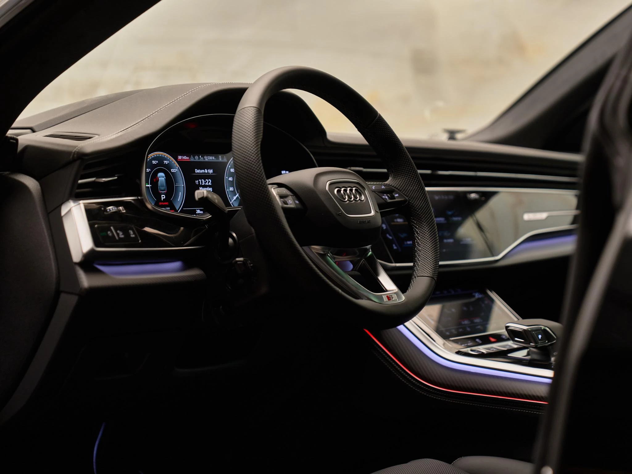 Hoofdafbeelding Audi Q8