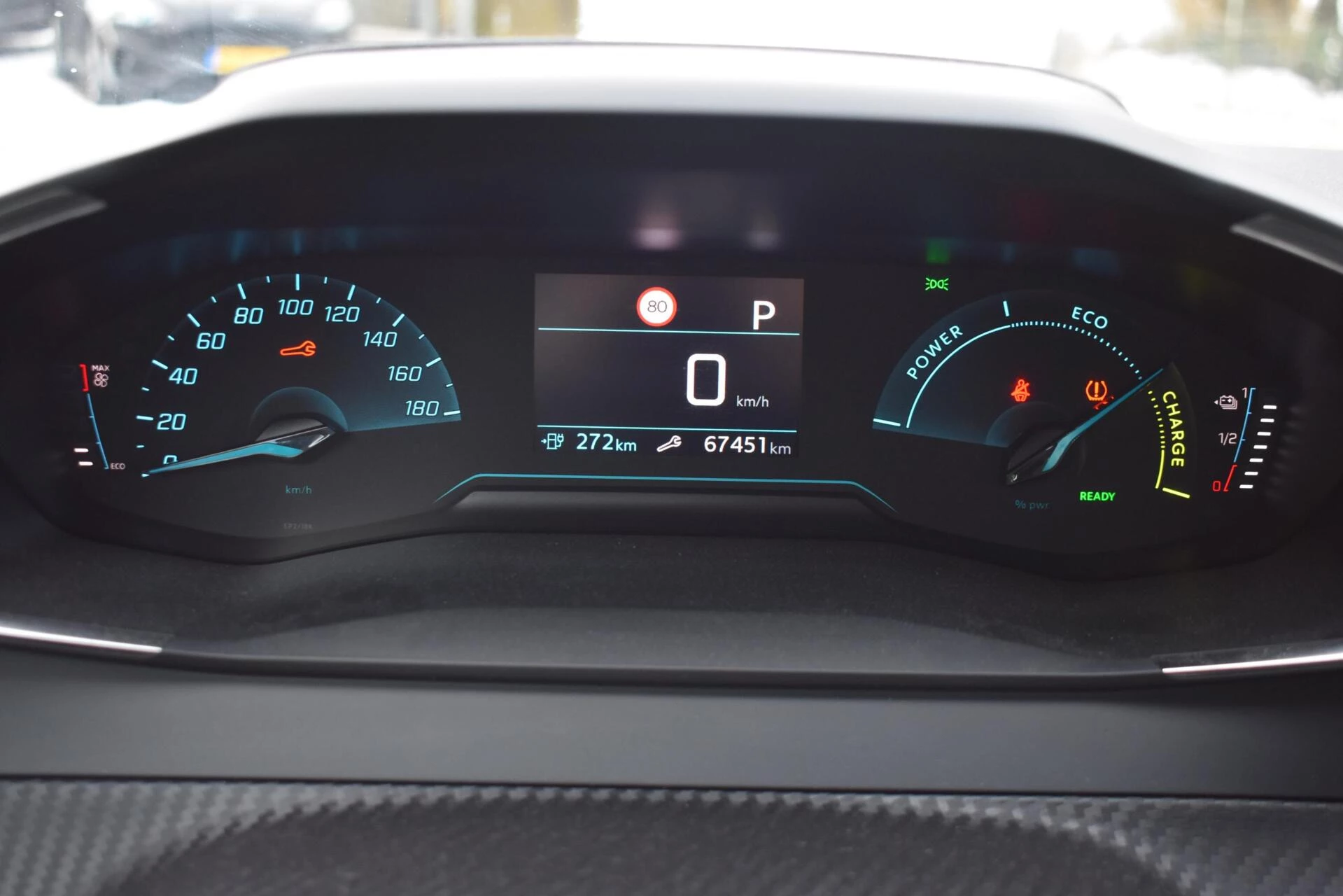 Hoofdafbeelding Peugeot e-208