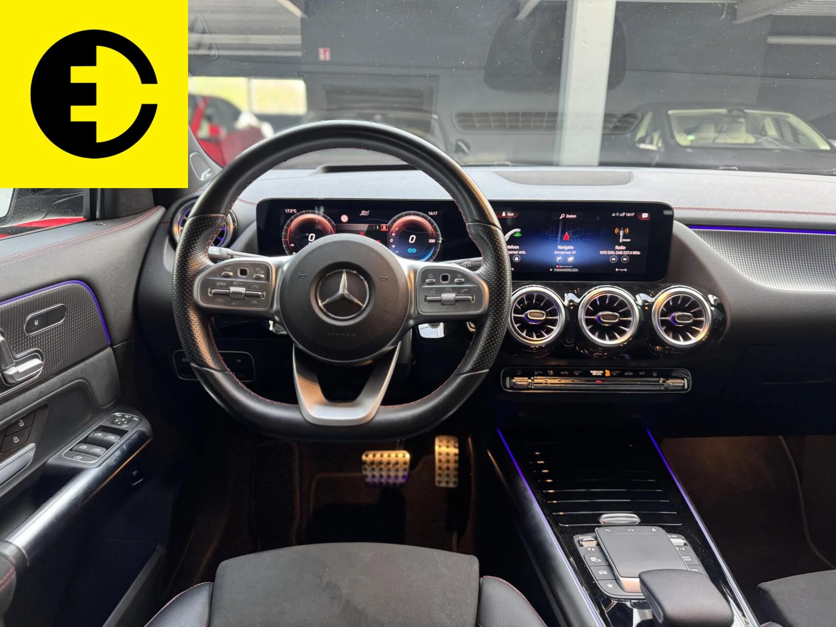 Hoofdafbeelding Mercedes-Benz EQA
