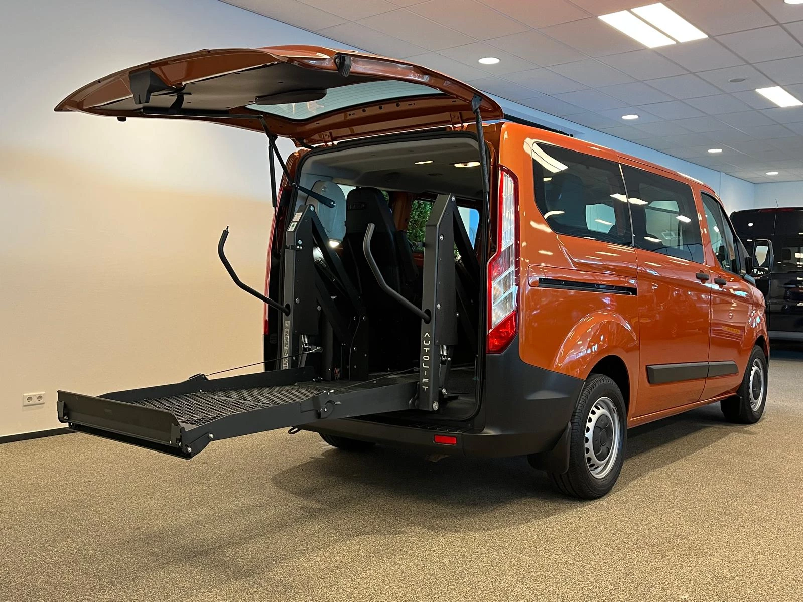 Hoofdafbeelding Ford Transit Custom