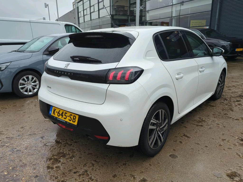 Hoofdafbeelding Peugeot 208