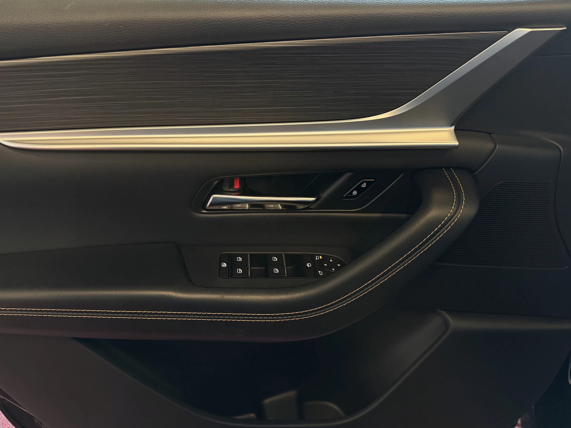 Hoofdafbeelding Mazda CX-60