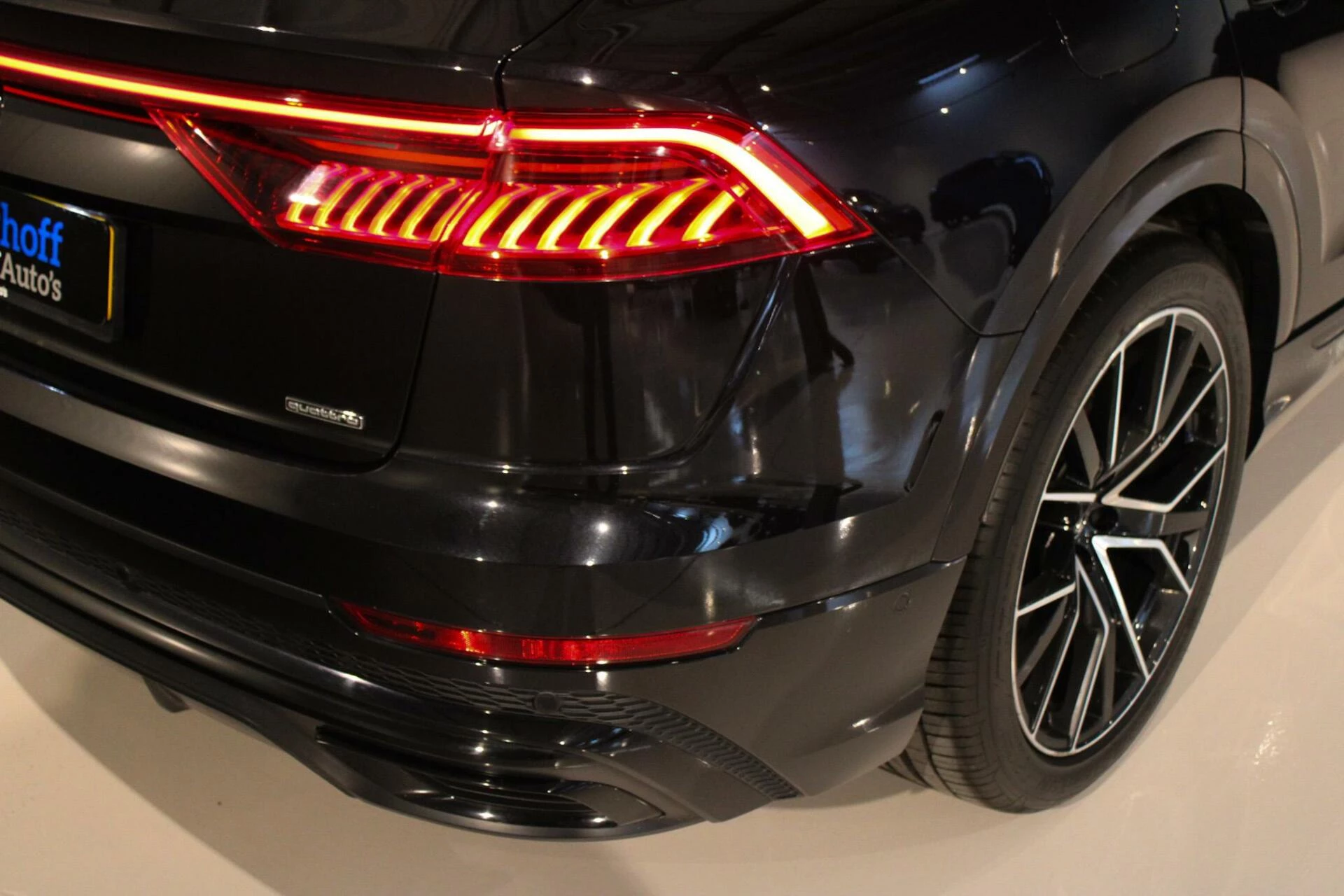 Hoofdafbeelding Audi Q8