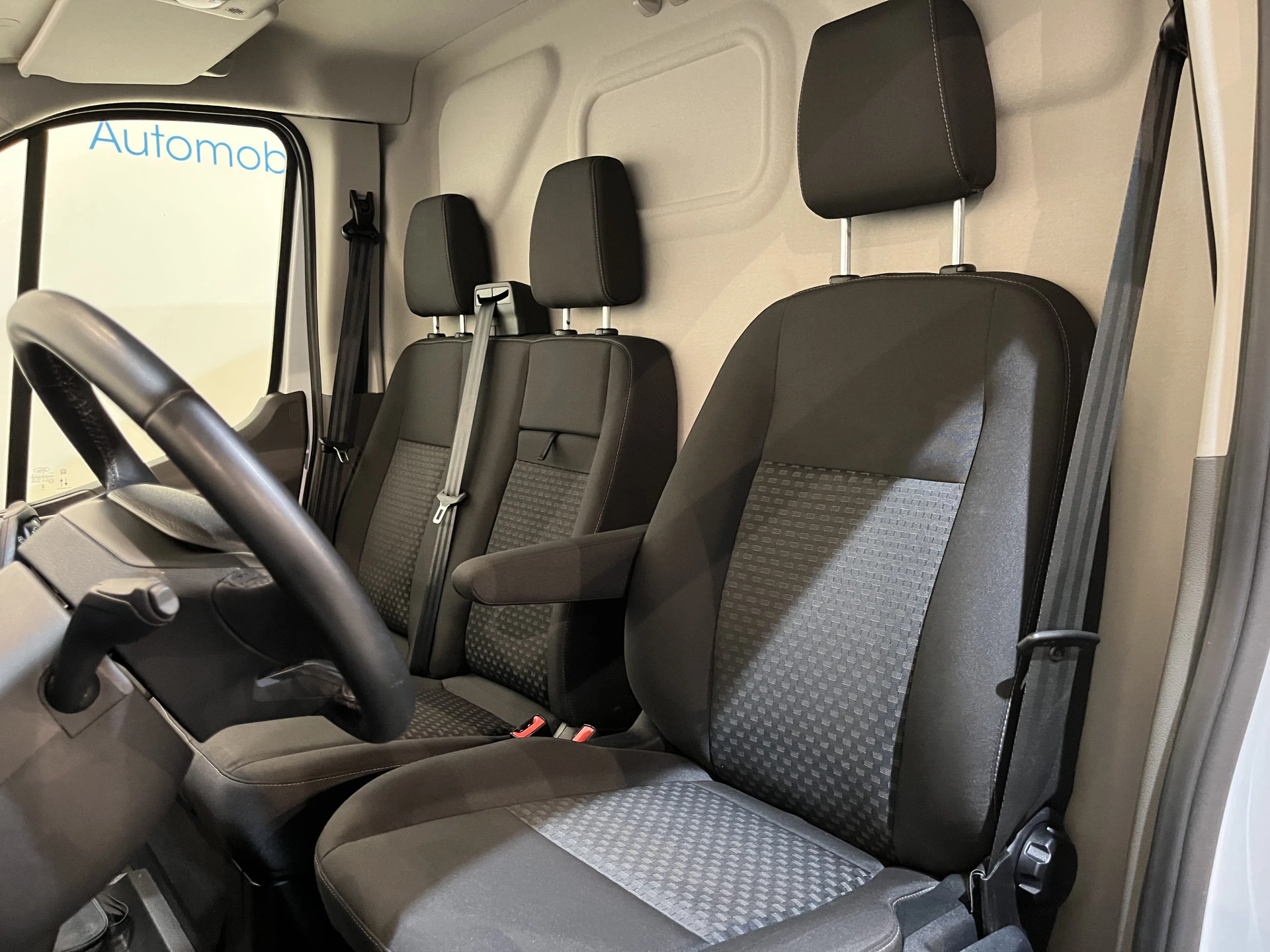 Hoofdafbeelding Ford E-Transit
