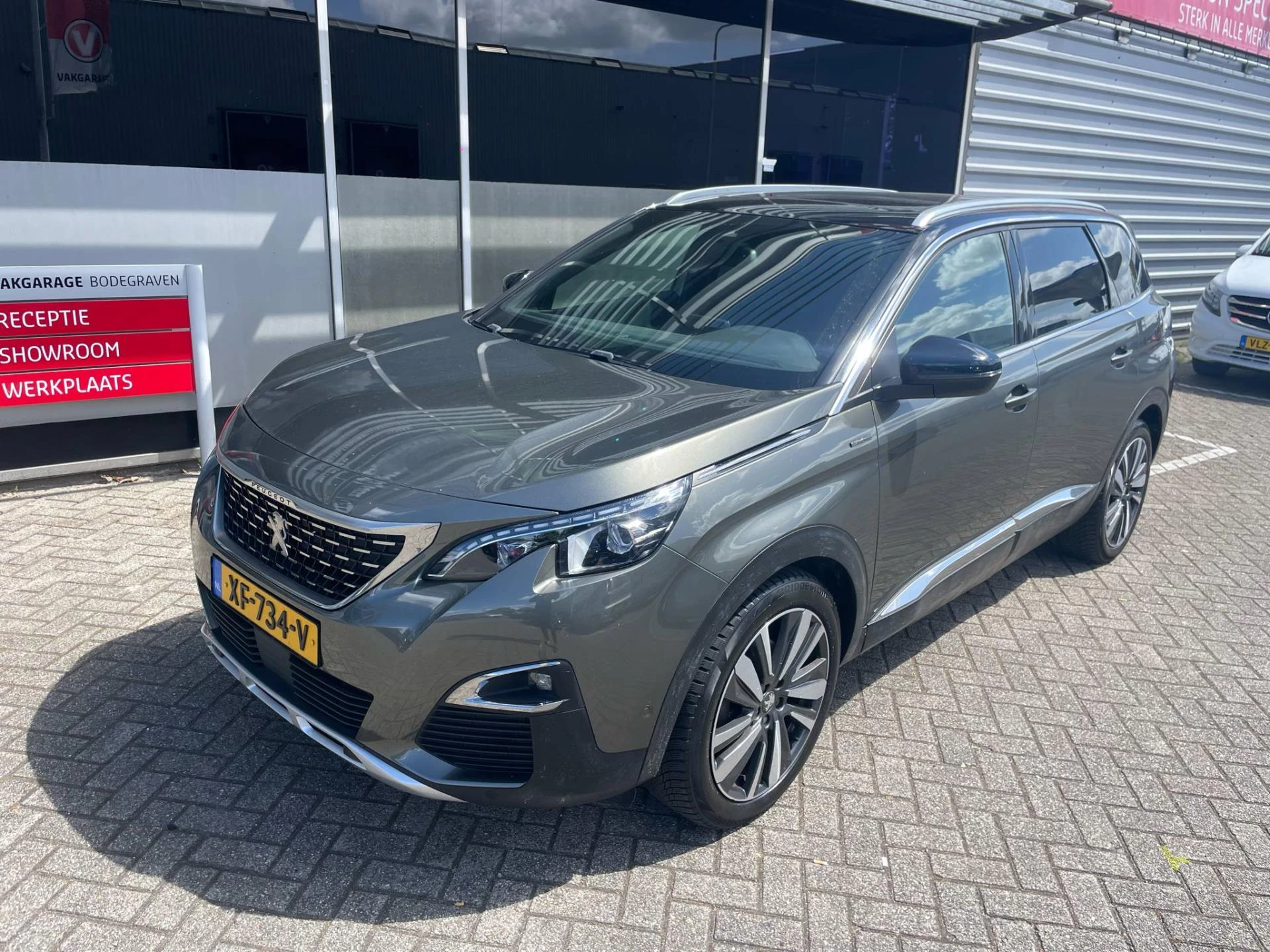 Hoofdafbeelding Peugeot 5008