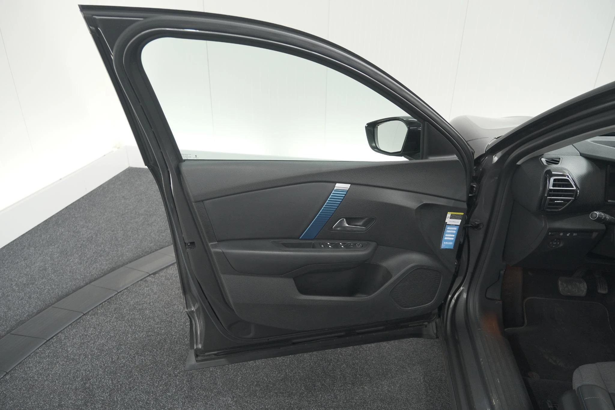 Hoofdafbeelding Citroën ë-C4