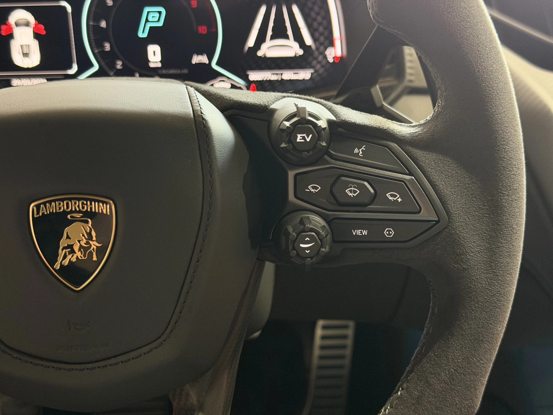 Hoofdafbeelding Lamborghini Revuelto