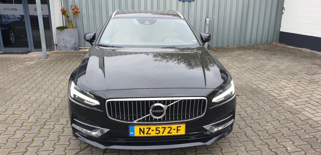 Hoofdafbeelding Volvo V90