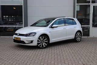 Volkswagen Golf 1.4 TSI GTE/DEALER.ONDH/PANO/STOEL.VERW/TREKH/CLIMA