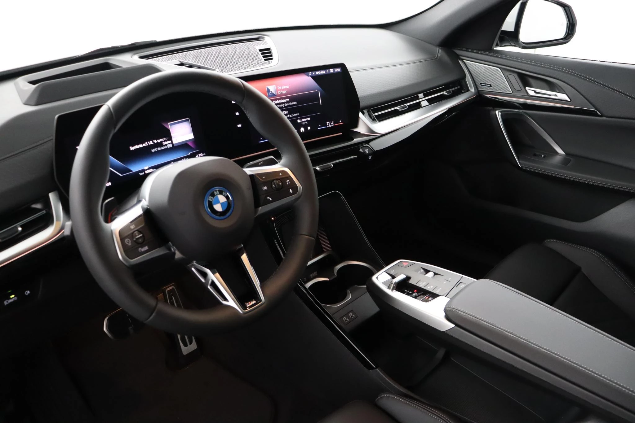 Hoofdafbeelding BMW iX2