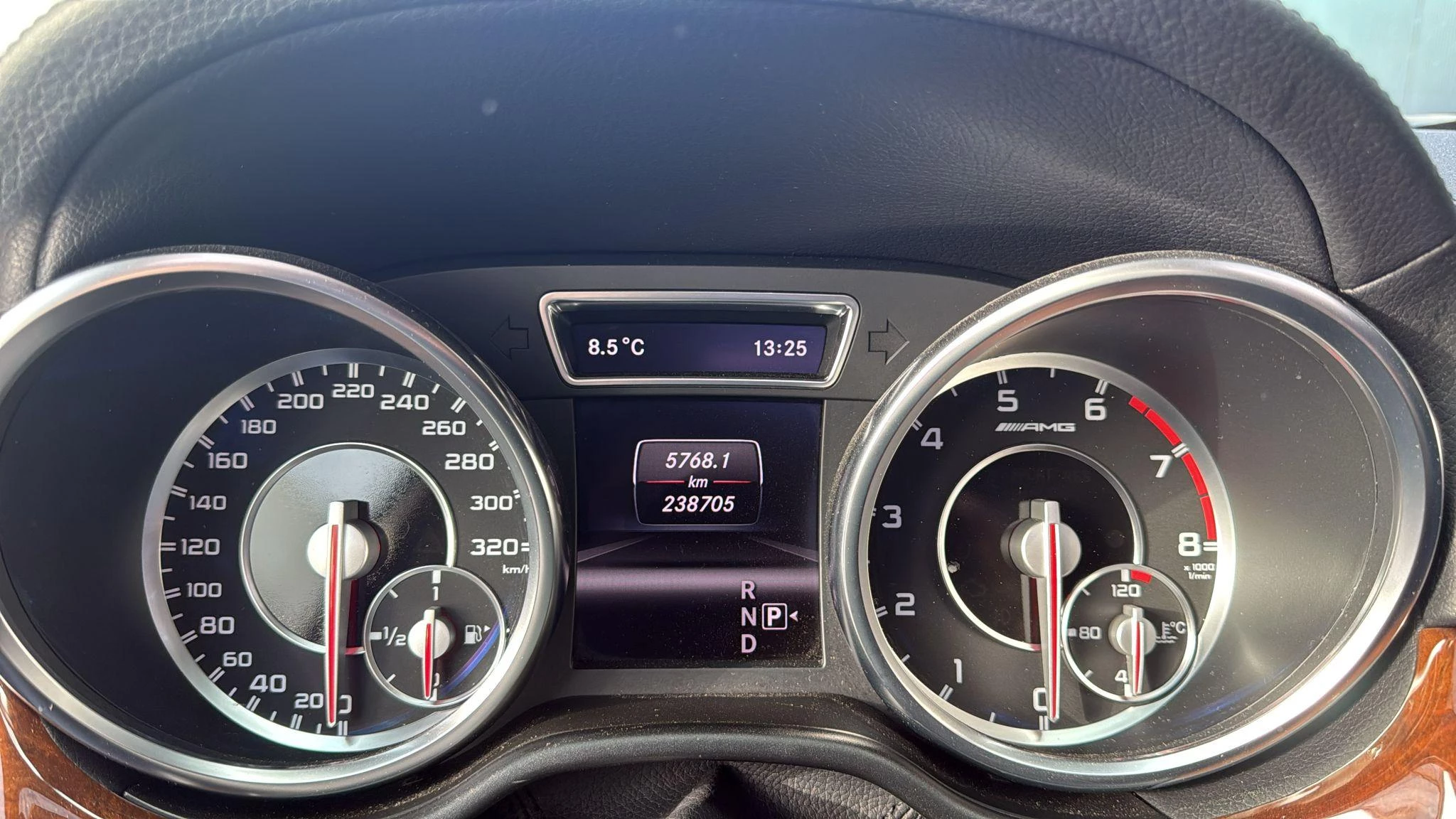 Hoofdafbeelding Mercedes-Benz M-Klasse