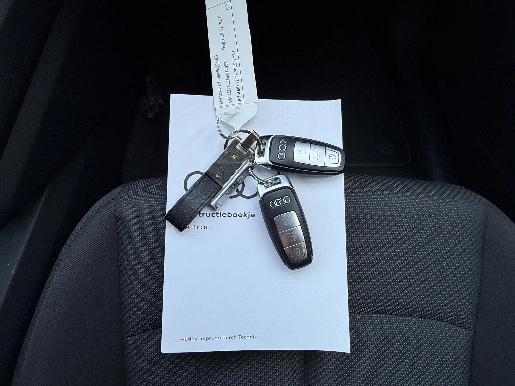 Hoofdafbeelding Audi e-tron