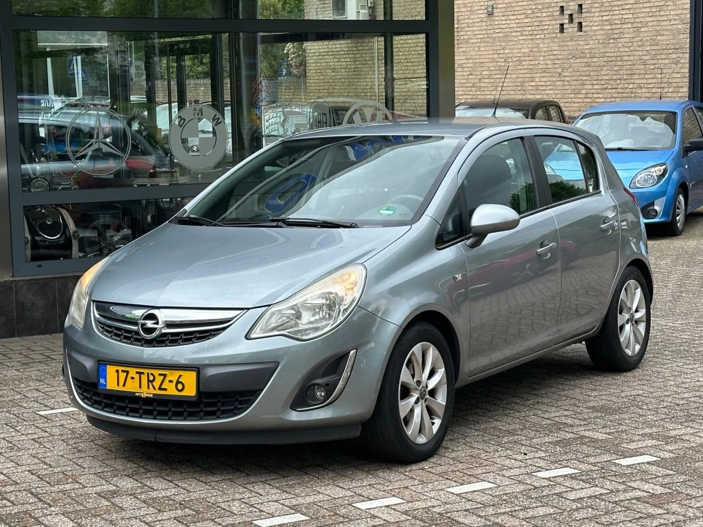 Hoofdafbeelding Opel Corsa