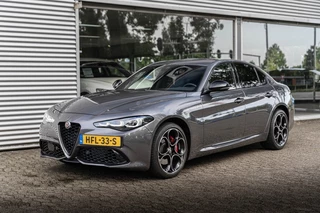 Hoofdafbeelding Alfa Romeo Giulia Alfa Romeo Giulia 2.0 T 280pk GME AWD Veloce My24 Leder Dashboard H&K