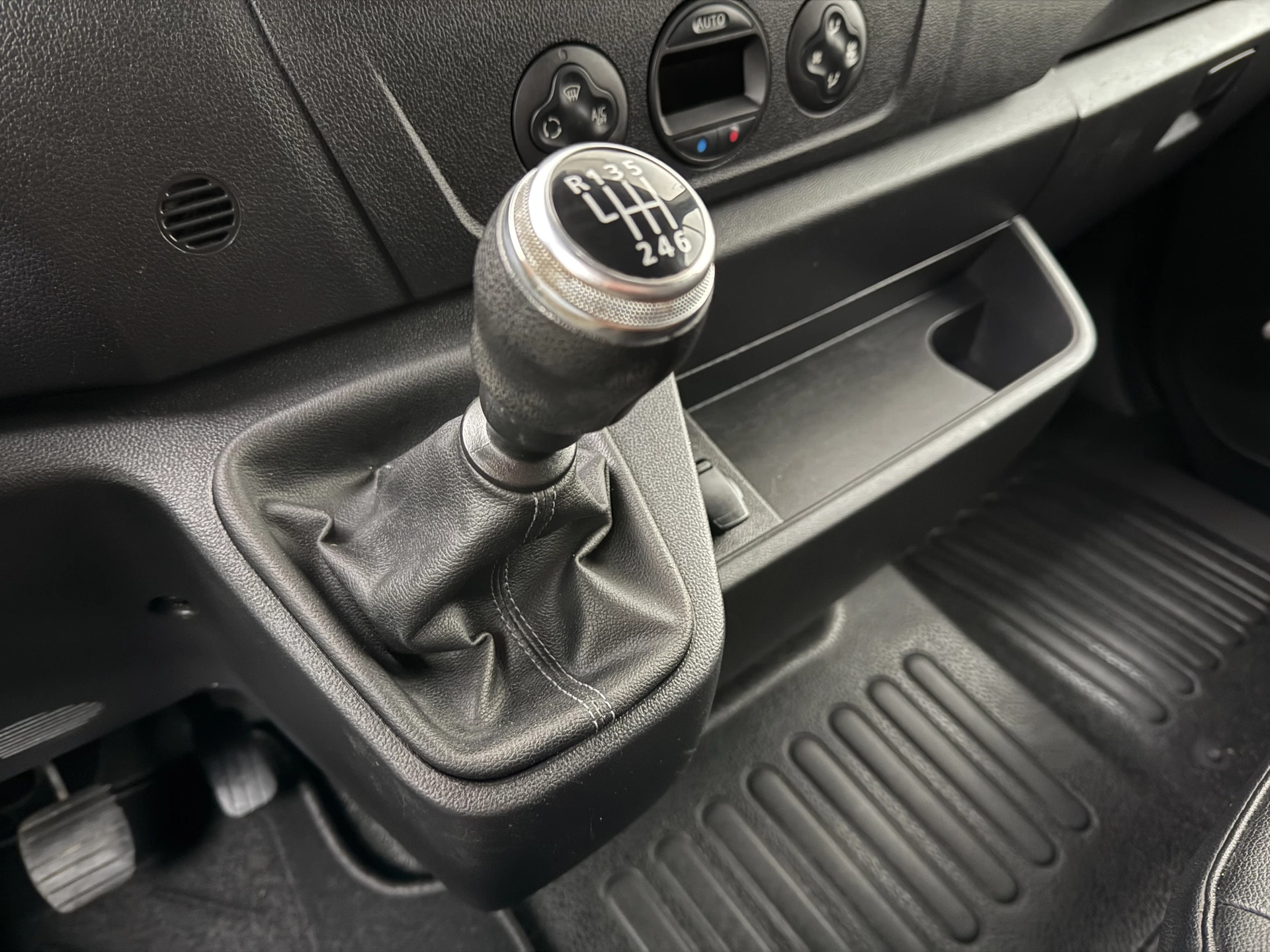 Hoofdafbeelding Opel Movano