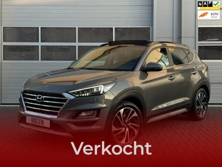 Hoofdafbeelding Hyundai Tucson Hyundai Tucson 1.6 T-GDI 4WD Premium / Carplay / Pano / 360 Camera / Keyless / Garantie / Leder / Dodehoek /