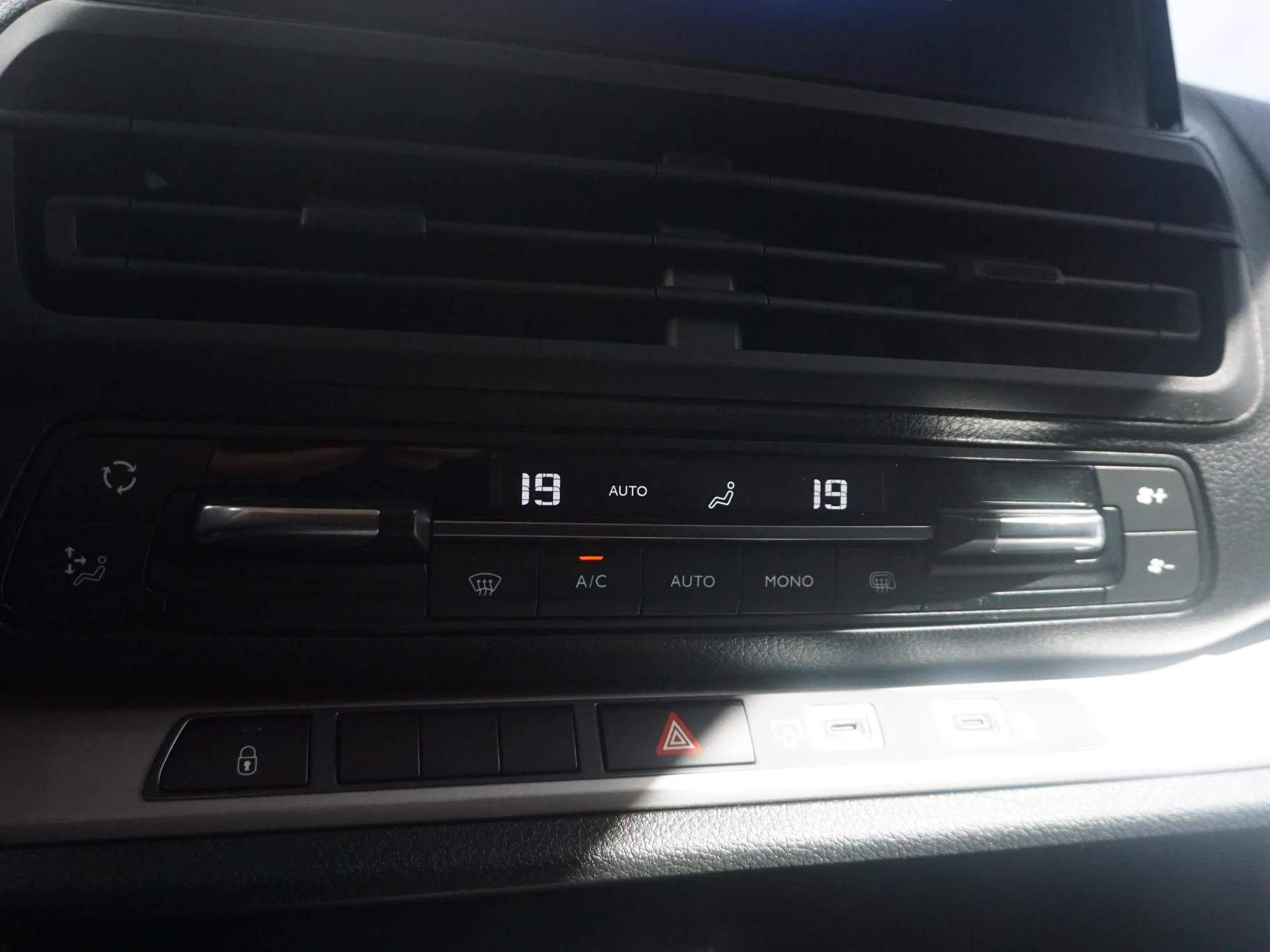 Hoofdafbeelding Opel Vivaro-e