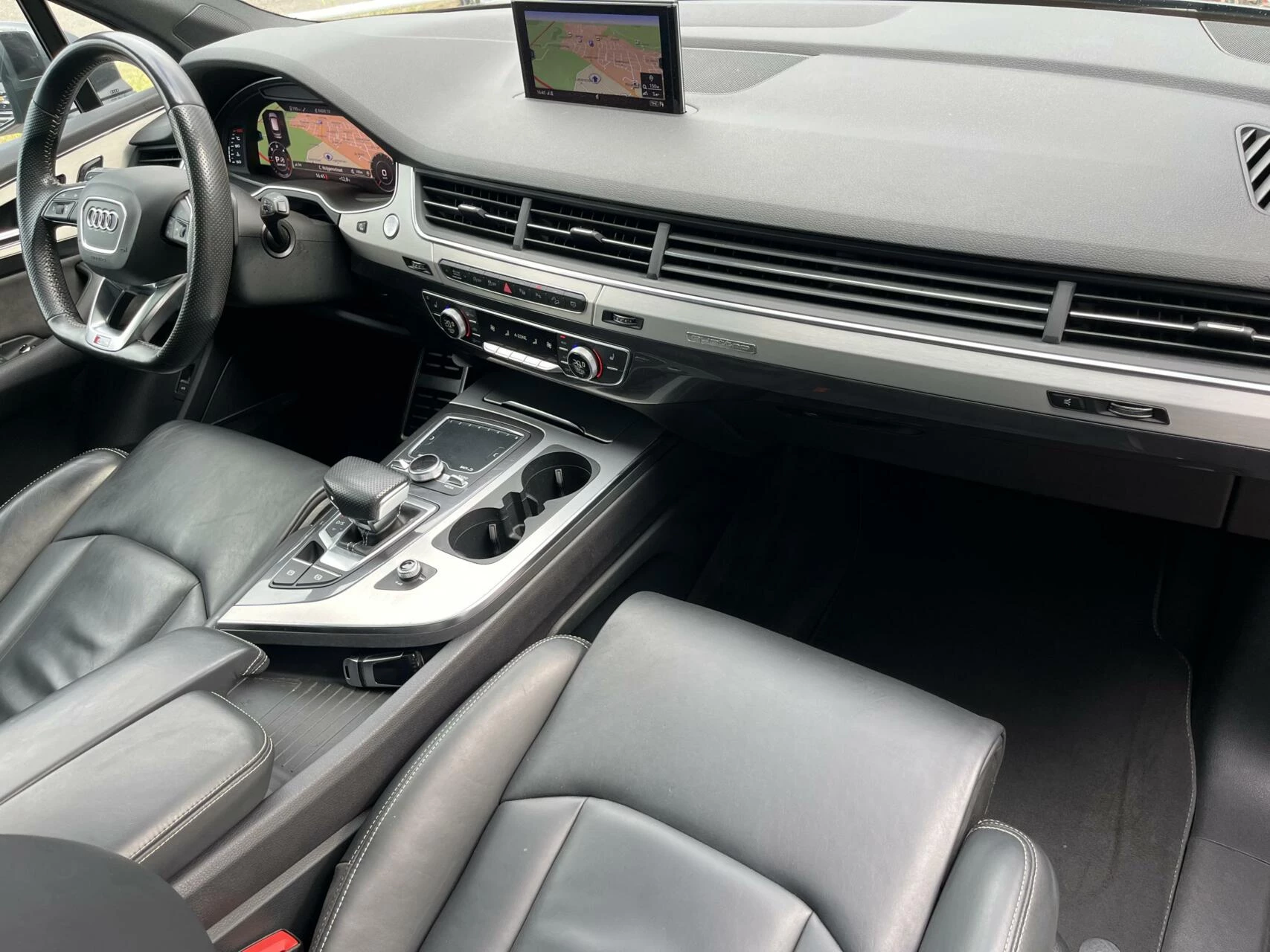 Hoofdafbeelding Audi Q7