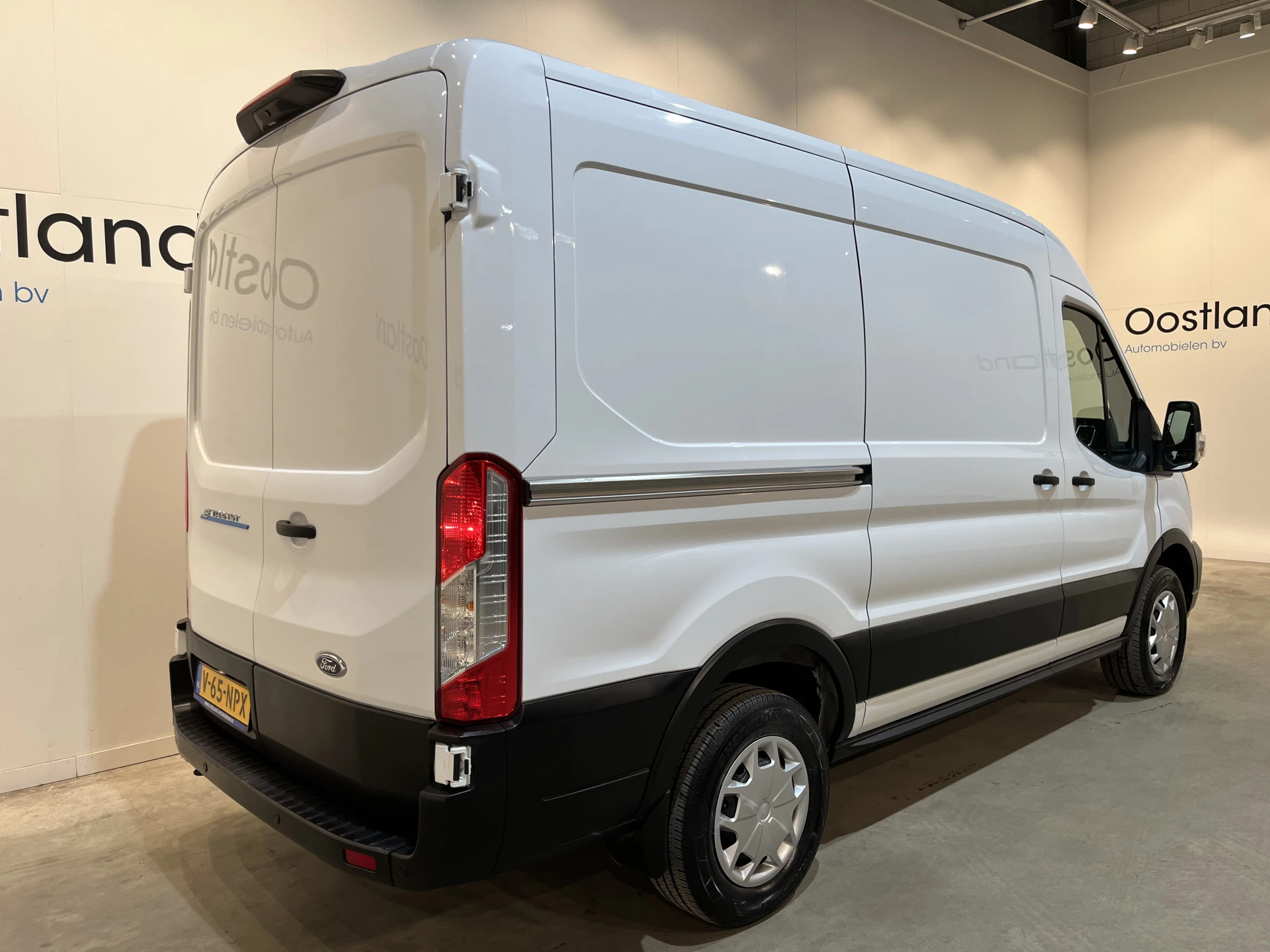 Hoofdafbeelding Ford E-Transit