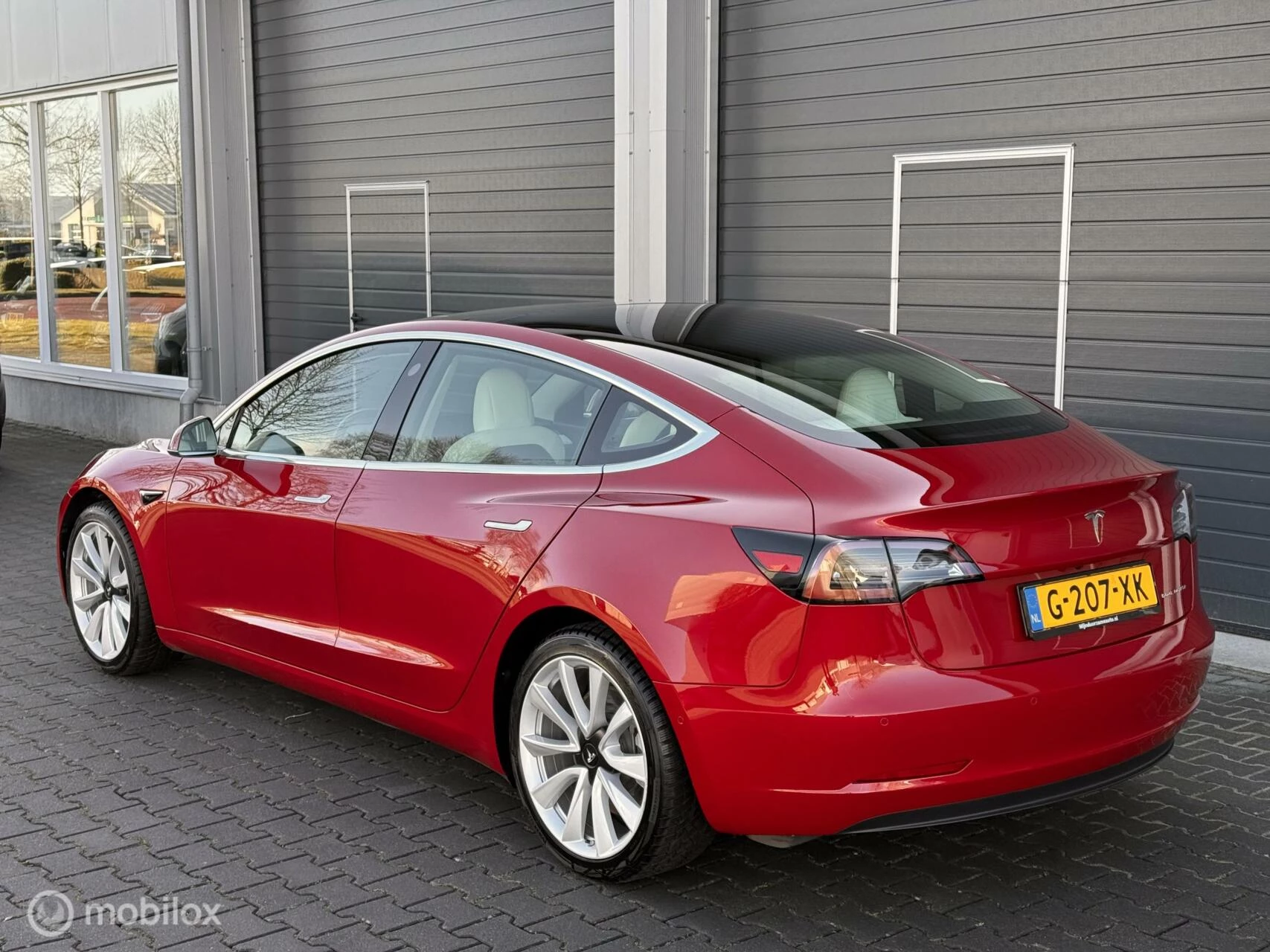 Hoofdafbeelding Tesla Model 3