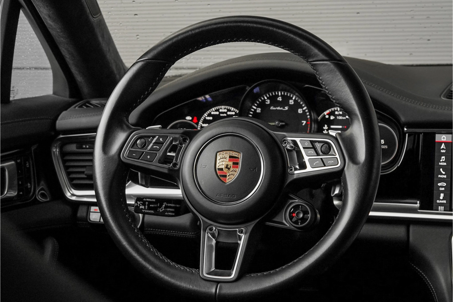 Hoofdafbeelding Porsche Panamera