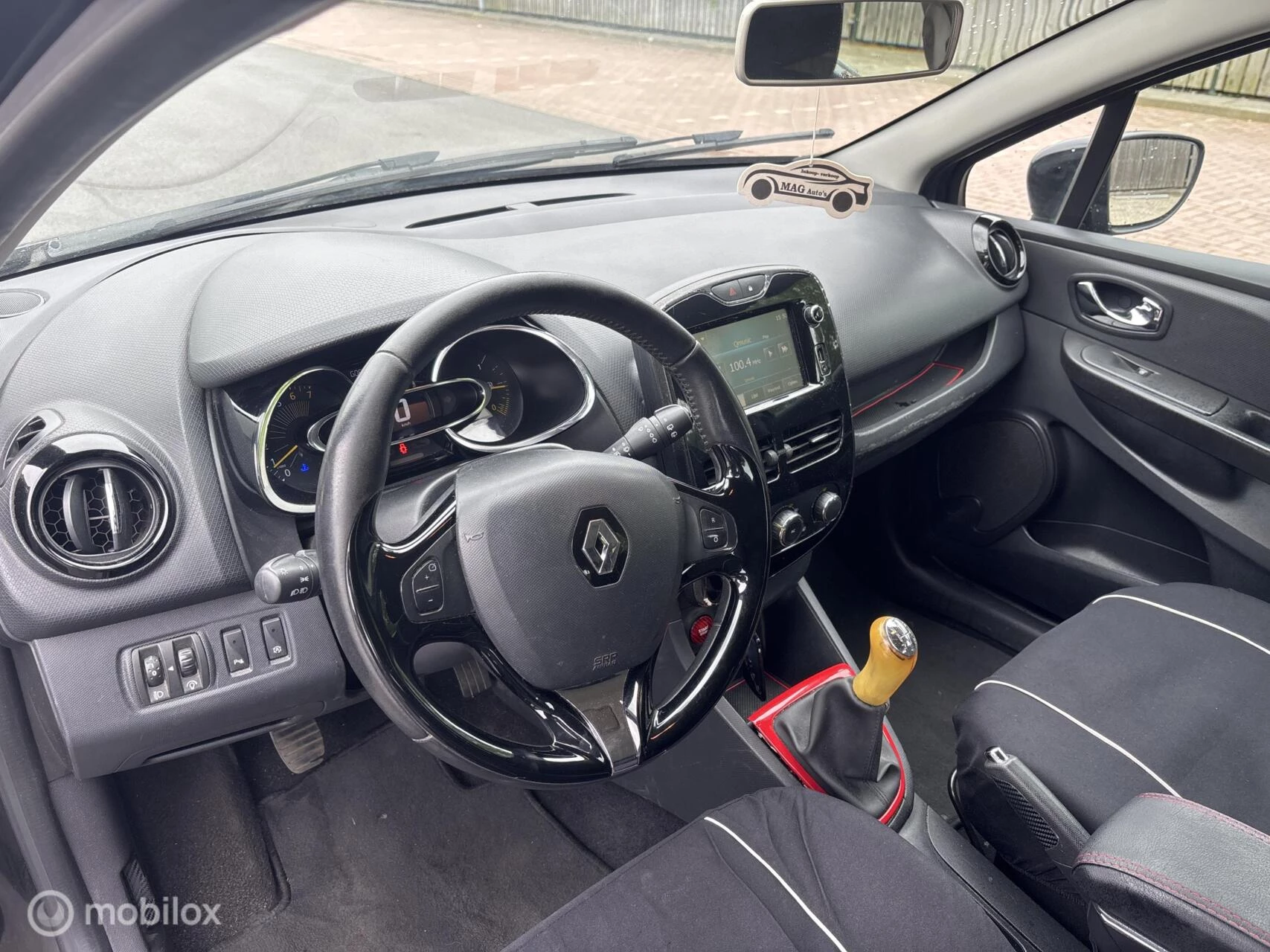 Hoofdafbeelding Renault Clio