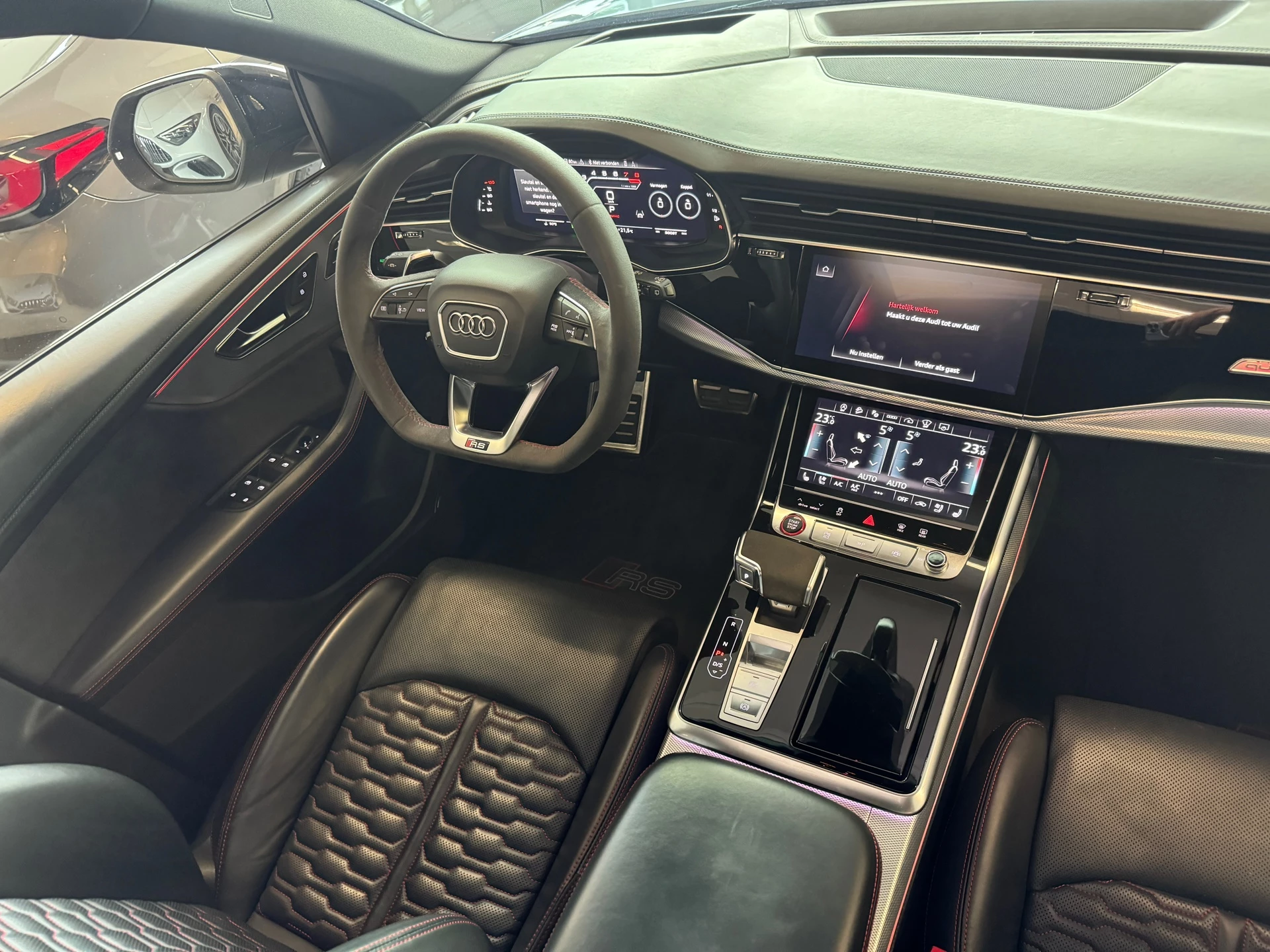 Hoofdafbeelding Audi Q8