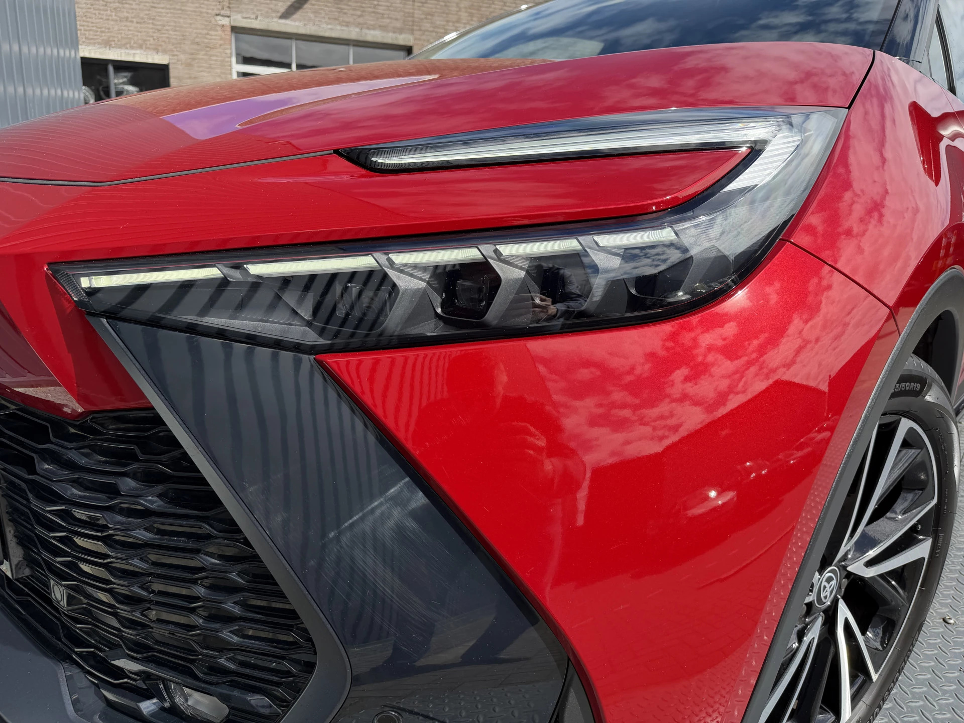 Hoofdafbeelding Toyota C-HR