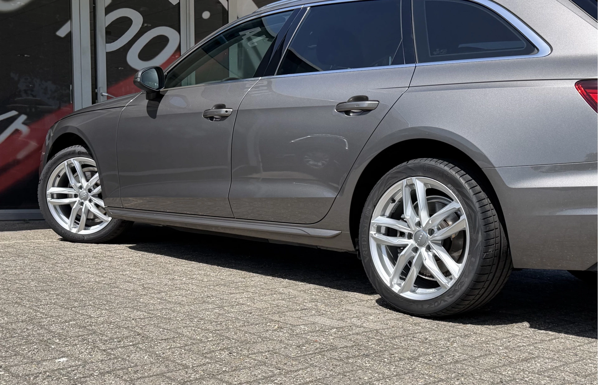 Hoofdafbeelding Audi A4