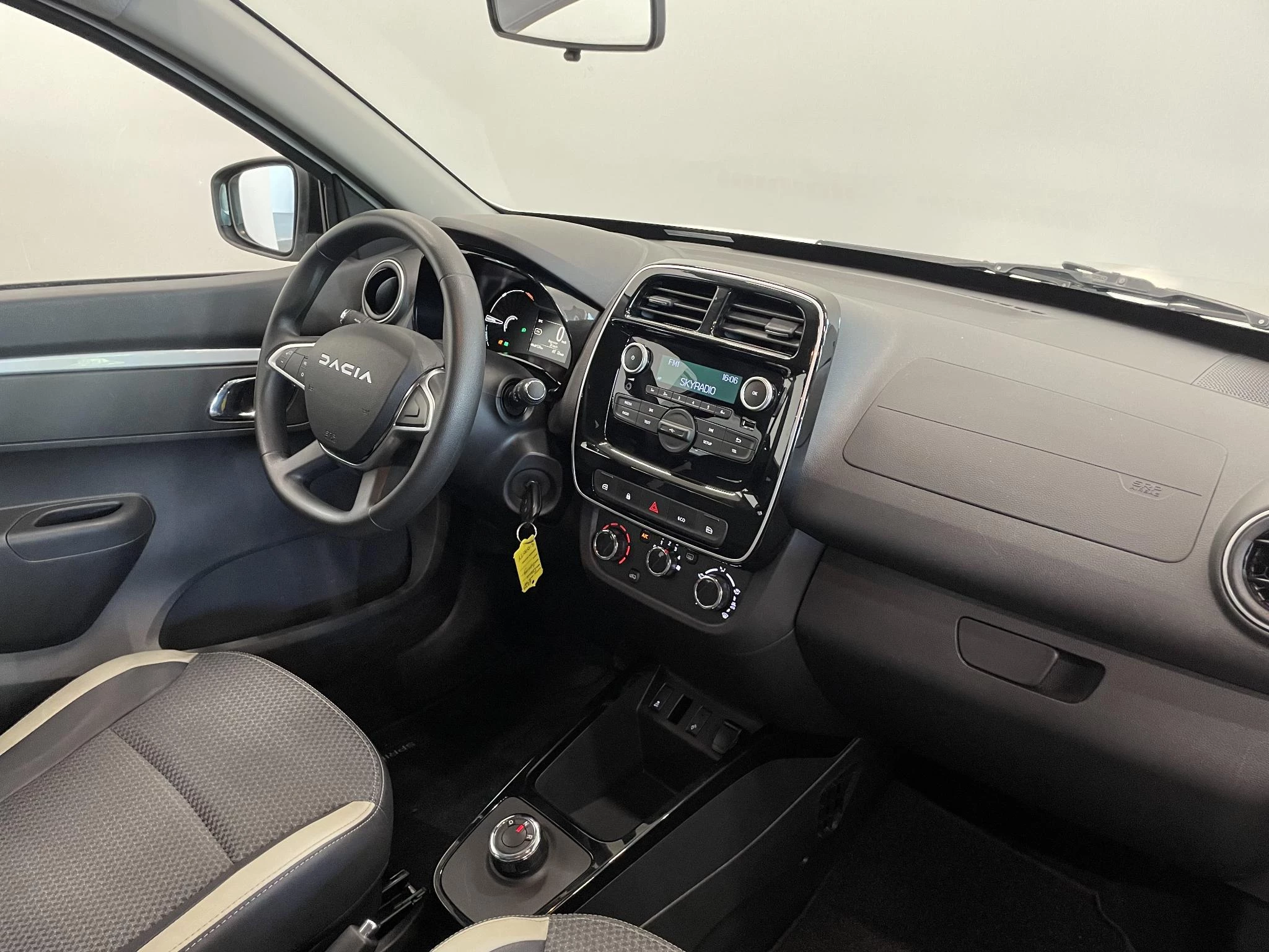 Hoofdafbeelding Dacia Spring