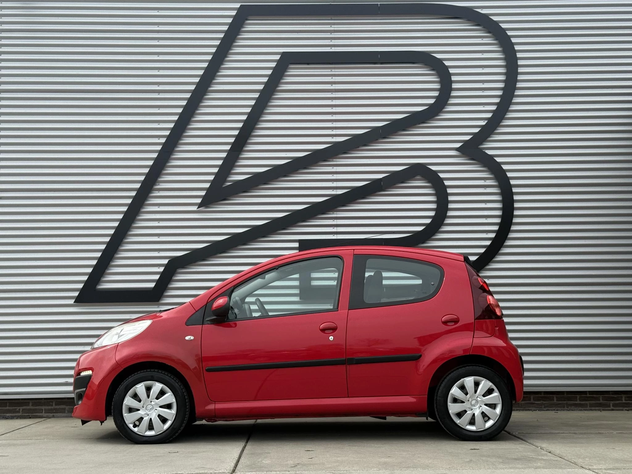 Hoofdafbeelding Peugeot 107
