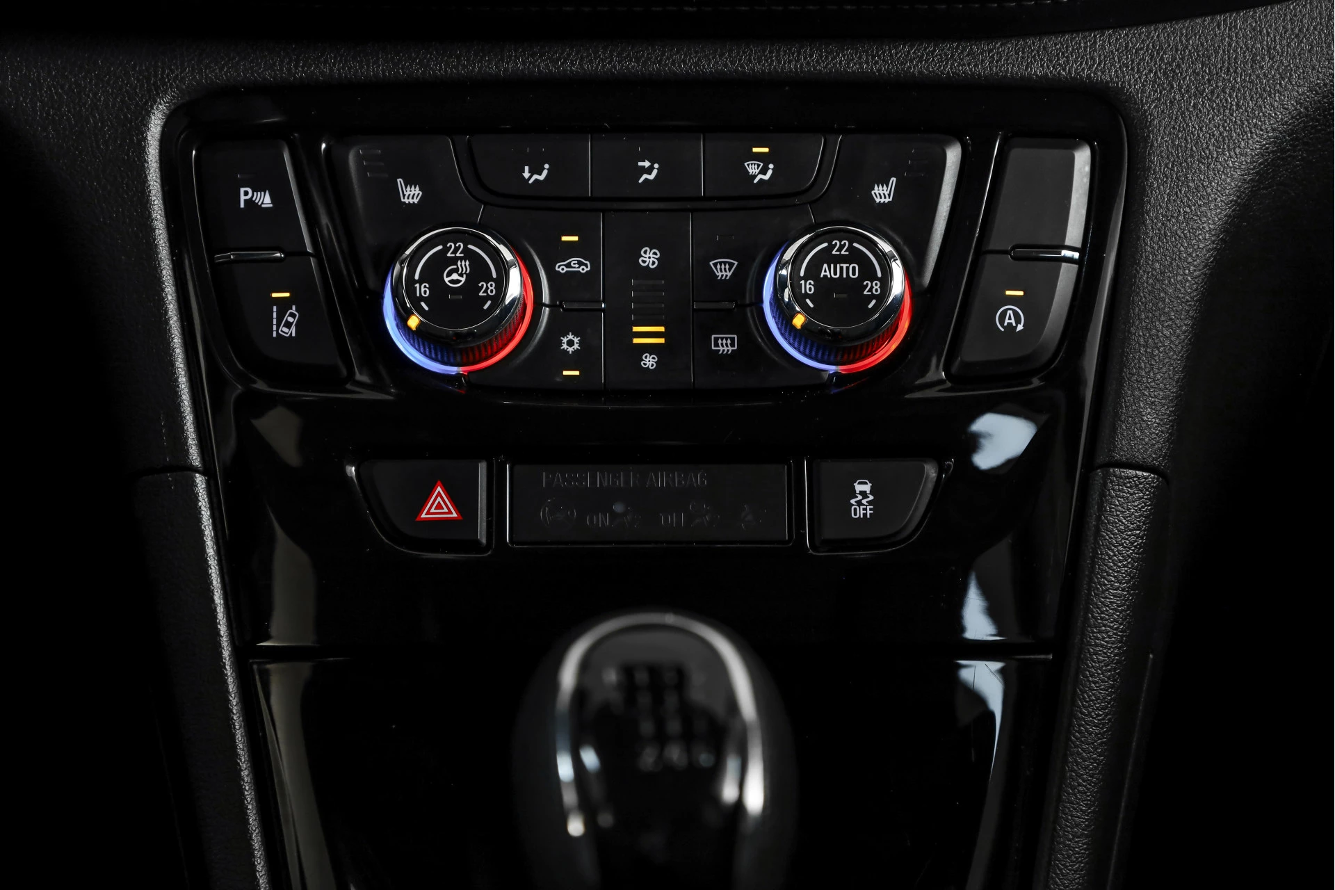 Hoofdafbeelding Opel Mokka X