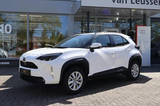 Toyota Yaris Cross 1.5 HYBRID STOELVERW. STUURVERW. RUITENWISSER VERW. AD-CRUISE APPLE/ANDROID