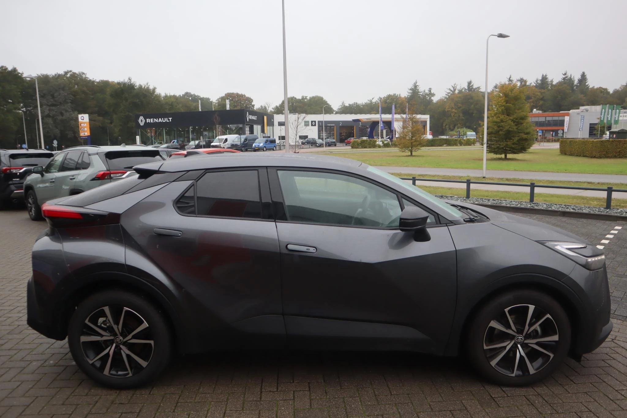 Hoofdafbeelding Toyota C-HR