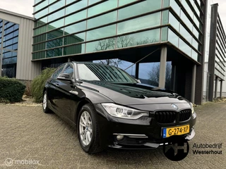 BMW 3-serie 316i High Executive Navigatie Stoelverwarming LedXenon