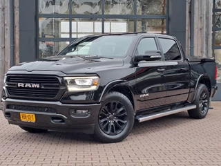 Hoofdafbeelding Dodge Ram 1500 Dodge Ram 1500 5.7 V8 4x4 Crew Cab Laramie | Pano | Trekhaak | Leder | Stoelverwarming/ventilatie | Keyless | Camera | Sidesteps | Navi | Stuurverwarming |