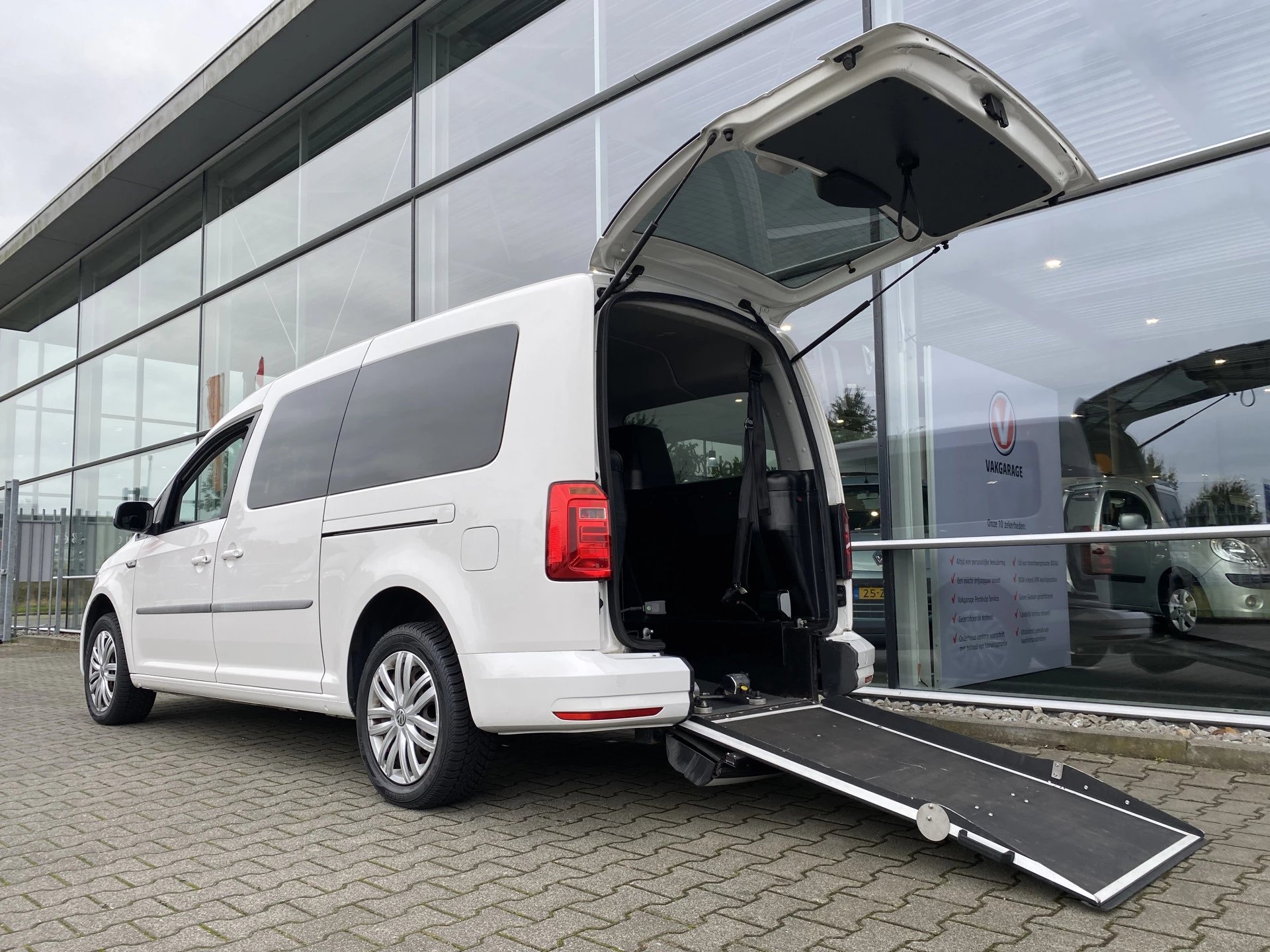 Hoofdafbeelding Volkswagen Caddy