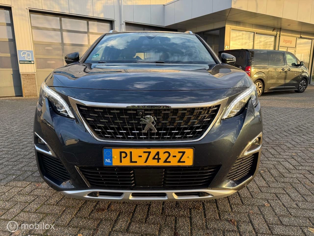 Hoofdafbeelding Peugeot 5008