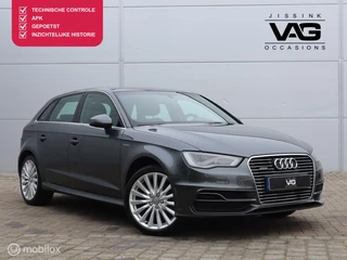 Hoofdafbeelding Audi A3 Audi A3 Sportback 1.4 e-tron S Line Leer LED 18 inch Automaat