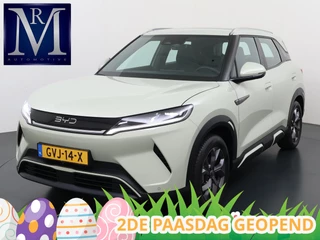 Hoofdafbeelding BYD ATTO 2 BYD ATTO 2 Boost 45 kWh VAN € 31.900,- VOOR € 27.877,- UW LENTEVOORDEEL € 4.023,-!| DIRECT LEVERBAAR | Volledige BYD Fabrieksgarantie t/m 11-2030 of 150.000 km | Stoel & Stuurverwarming | Adaptieve Cruise | 360° Camera | Panoramadak | Dodehoekassistent | Origineel NL Auto
