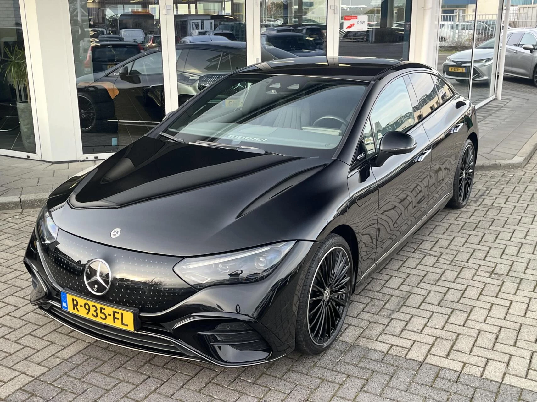 Hoofdafbeelding Mercedes-Benz EQE