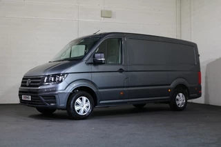 Hoofdafbeelding Volkswagen Crafter Volkswagen Crafter 2.0 TDI 177pk L3 H2 Automaat Airco Navigatie Camera Trekhaak