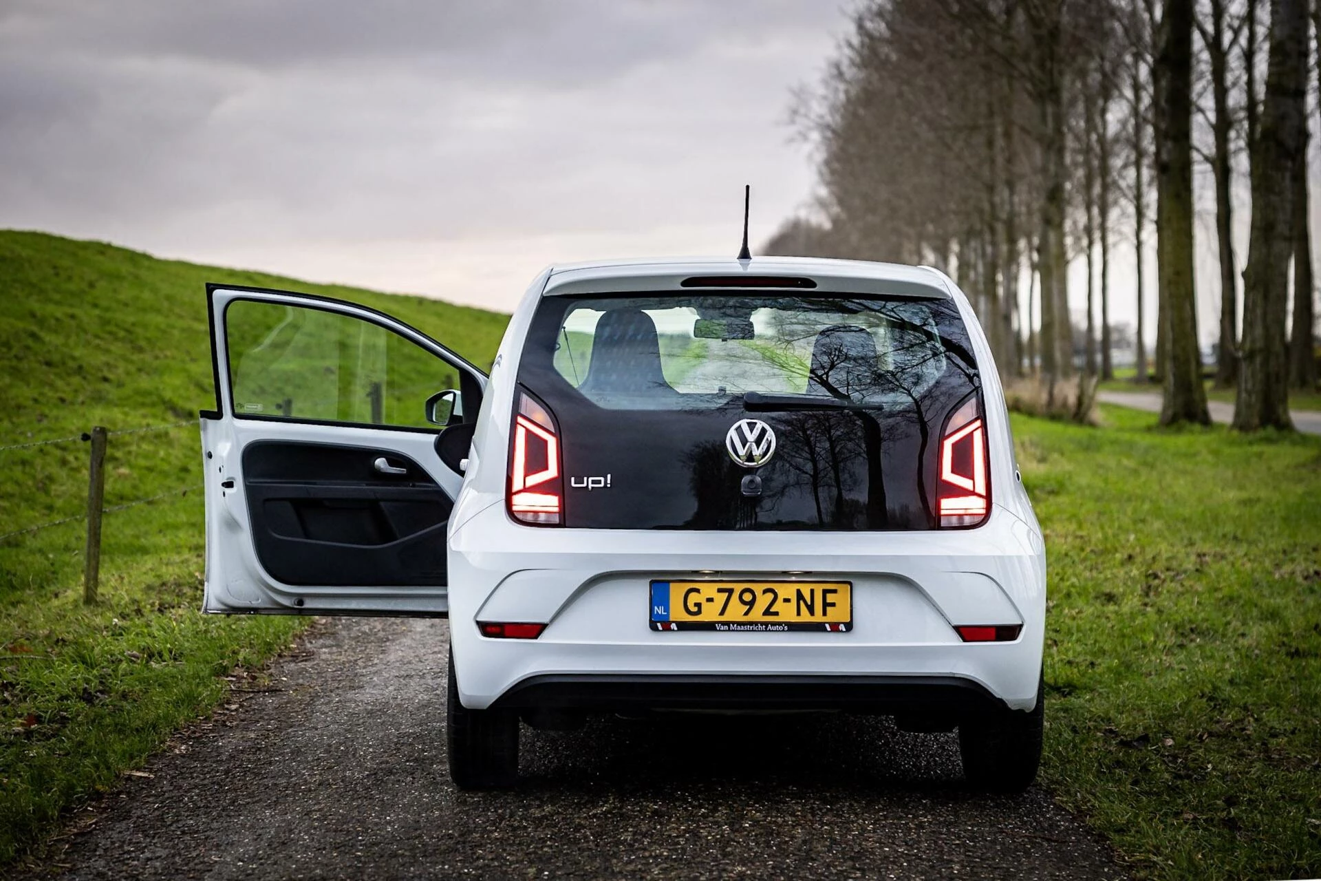 Hoofdafbeelding Volkswagen up!