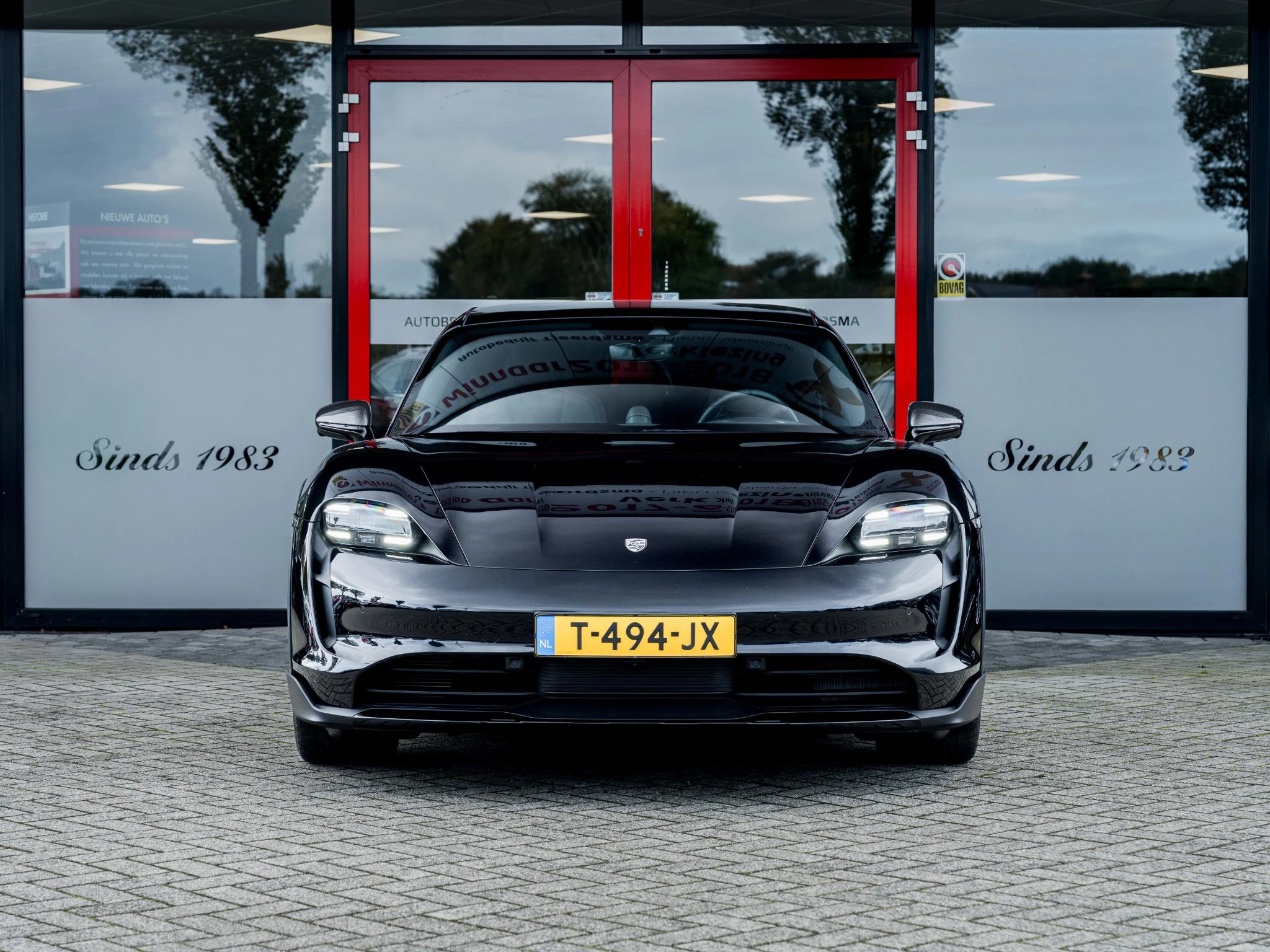 Hoofdafbeelding Porsche Taycan