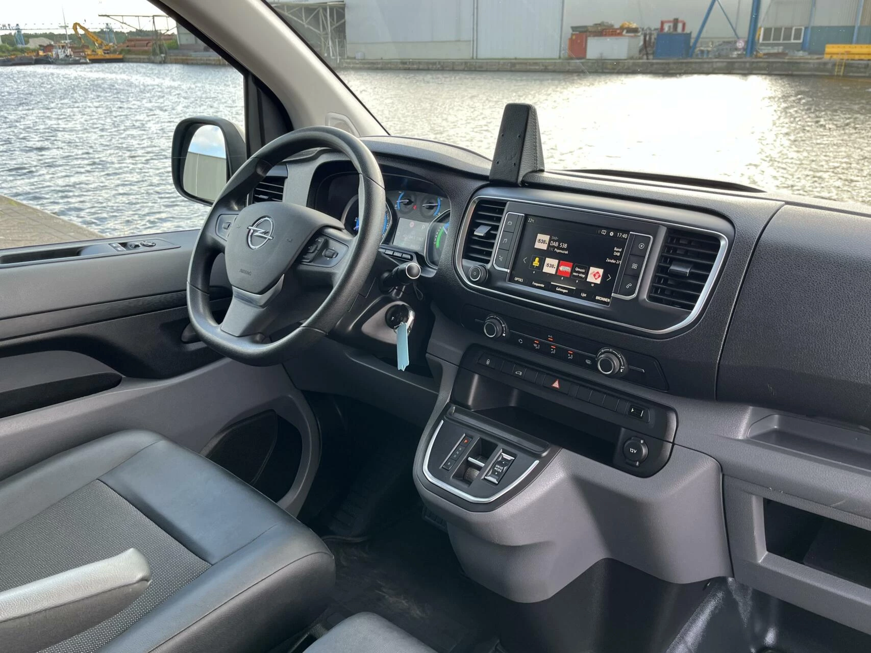 Hoofdafbeelding Opel Vivaro-e