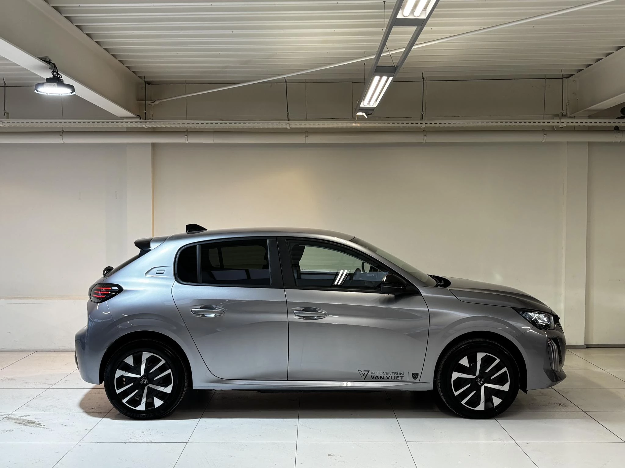 Hoofdafbeelding Peugeot e-208