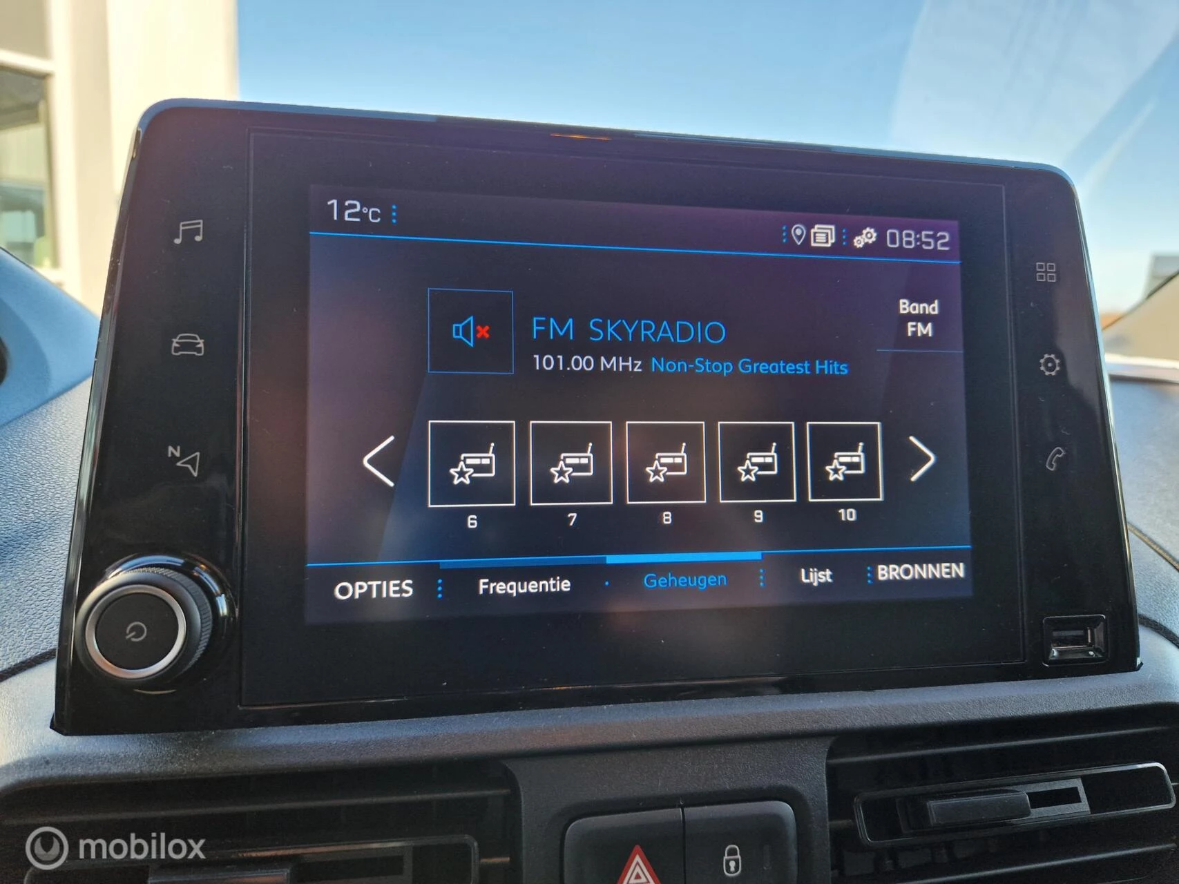 Hoofdafbeelding Peugeot Partner