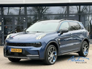 Lynk & Co 01 1.5 | Automaat | Panoramadak | 360° Camera | Adaptieve Cruise | Keyless | NL Auto | Fabrieksgarantie