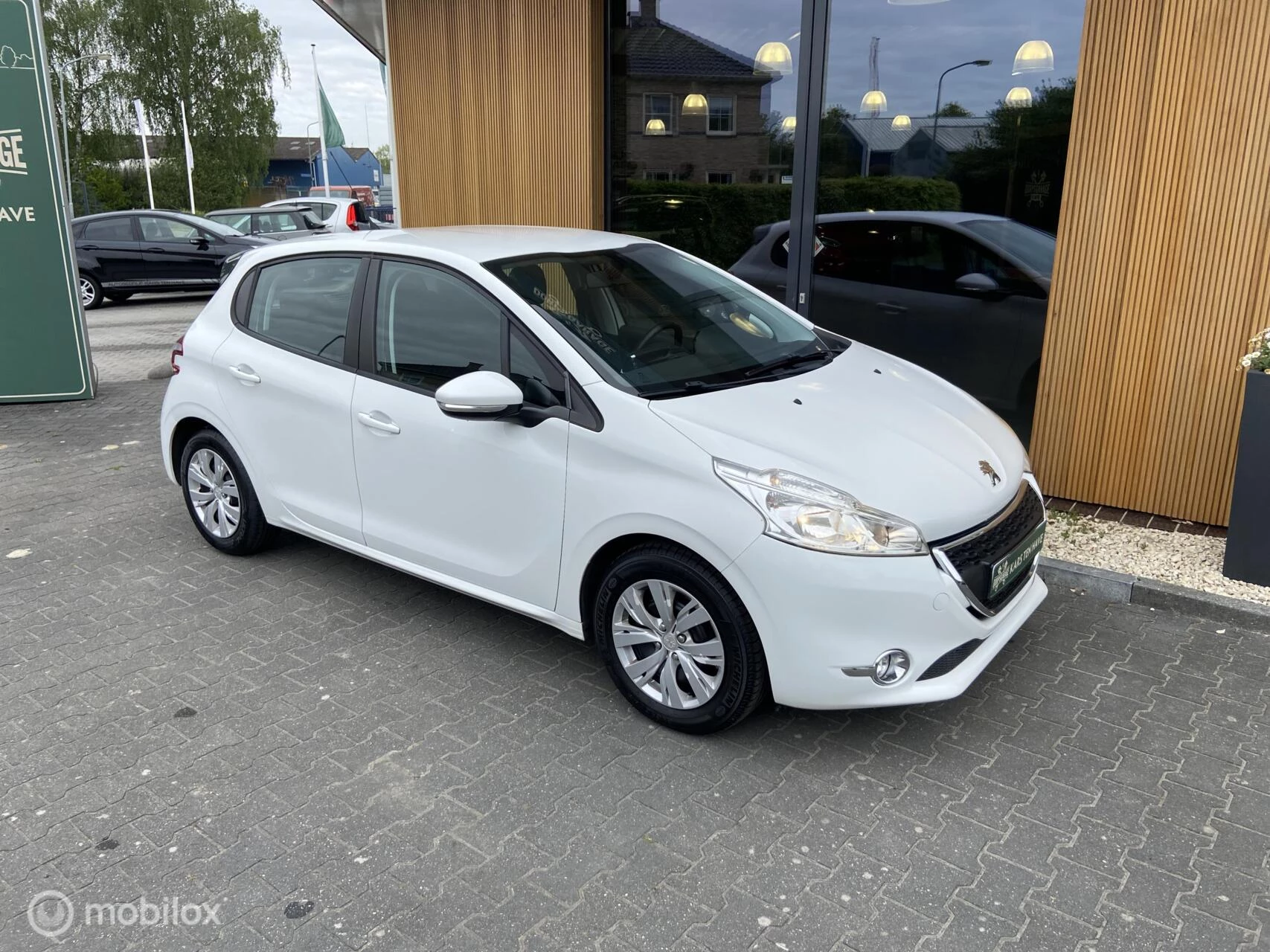 Hoofdafbeelding Peugeot 208