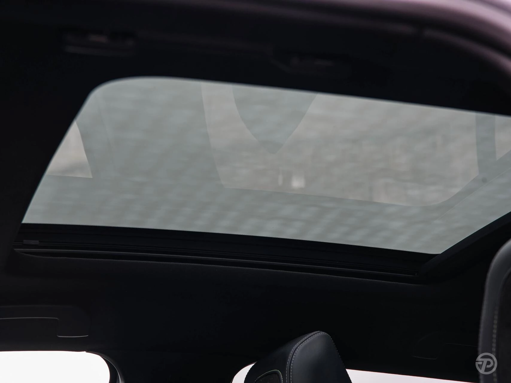 Hoofdafbeelding Peugeot e-2008